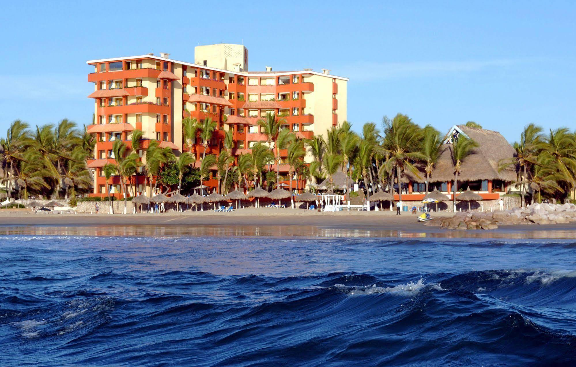 Luna Palace Mazatlán Exterior foto